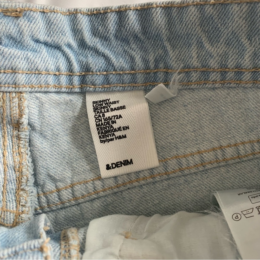 &DENIM blue Jean shorts by H&M womanβs size 8 - Picture 3 of 4